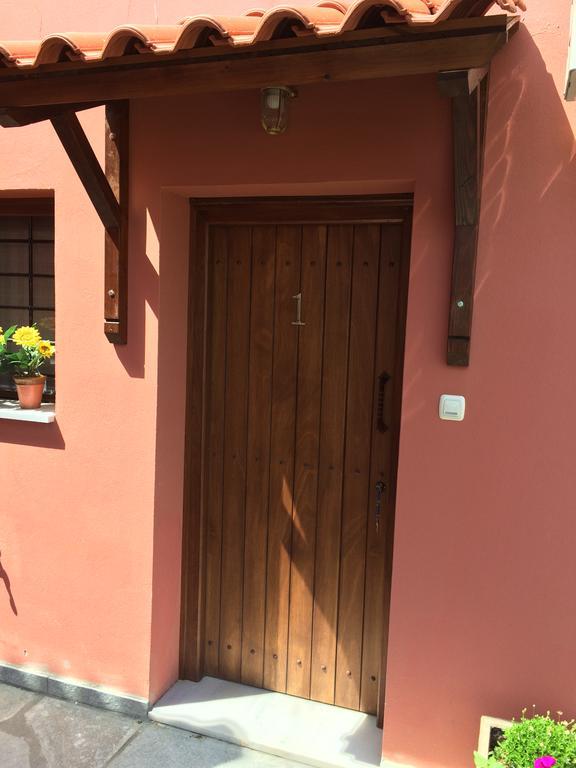 Melograno And Apartment Kala Nera